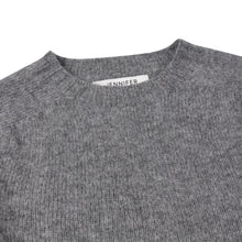 GREY SHETLAND CREW NECK SWEATER