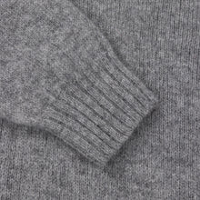 GREY SHETLAND CREW NECK SWEATER