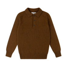 BROWN KNITTED LONG SLEEVE SHETLAND POLO SWEATER WITH SPORTS COLLAR AND BUTTONS